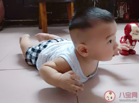 關于寶寶七個月朋友圈說說 寶寶滿7個月了心情說說c