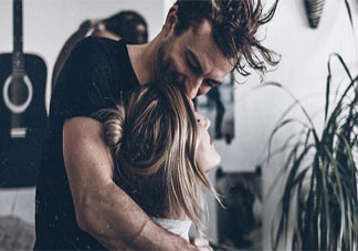 老公超喜歡的前戲愛撫有哪些 讓男人喜歡的前戲怎么做