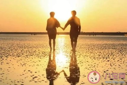 閨蜜不看好的戀情要繼續嗎 不被看好的戀情要堅持嗎 閨蜜不看好的戀情要繼續嗎 不被看好的戀情要堅持嗎