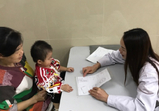 孩子考了100分發(fā)朋友圈說說 孩子考一百分心情感言句子