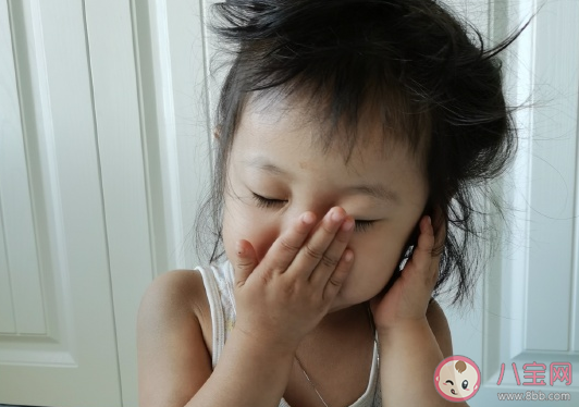 關(guān)于總是睡不醒的朋友圈搞笑說說 表達(dá)自己睡不醒幽默搞笑說說