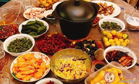 關于朋友圈曬美食經典語錄句子 朋友圈發美食配字文案說說