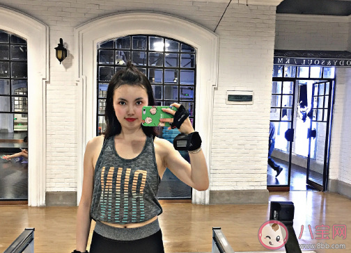 秀馬甲線朋友圈說說 曬馬甲線正能量文案 秀馬甲線朋友圈說說 曬馬甲線正能量文案