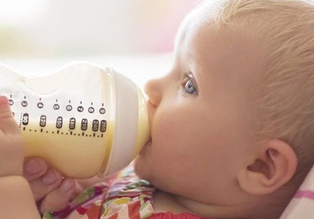 孩子牛奶過敏能喝羊奶嗎 牛奶過敏用什么代替好