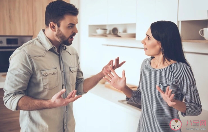 為什么夫妻吵架總是會說出傷人的話 夫妻正確吵架的方法