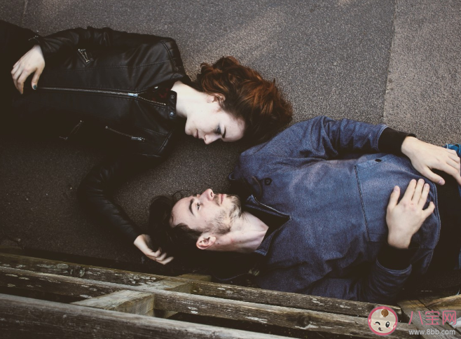 伴侶控制欲強(qiáng)是因?yàn)閻?ài)你嗎 控制欲強(qiáng)的伴侶有什么特征 伴侶控制欲強(qiáng)是因?yàn)閻?ài)你嗎 控制欲強(qiáng)的伴侶有什么特征