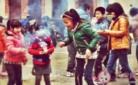 哪個時刻讓你開始服老了 什么時候發(fā)現(xiàn)自己變老了 哪個時刻讓你開始服老了 什么時候發(fā)現(xiàn)自己變老了