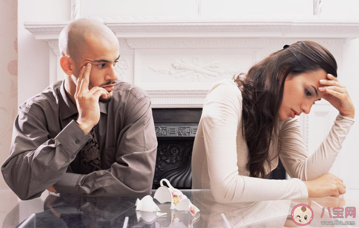 夫妻間出現什么心理問題會導致感情破裂 5種心理狀態要不得 夫妻間出現什么心理問題會導致感情破裂 5種心理狀態要不得