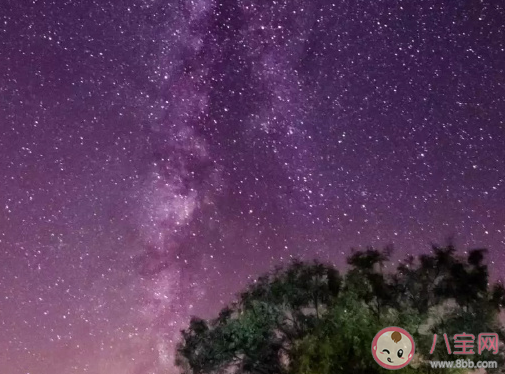 關于晚上看到天空星星的美好心情句子 夜晚看星空發朋友圈配圖文字