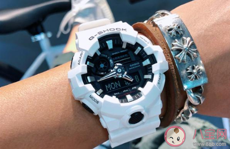 卡西歐太陽能手表沒電了要充多久 卡西歐手表沒電了要換電池嗎 卡西歐太陽能手表沒電了要充多久 卡西歐手表沒電了要換電池嗎