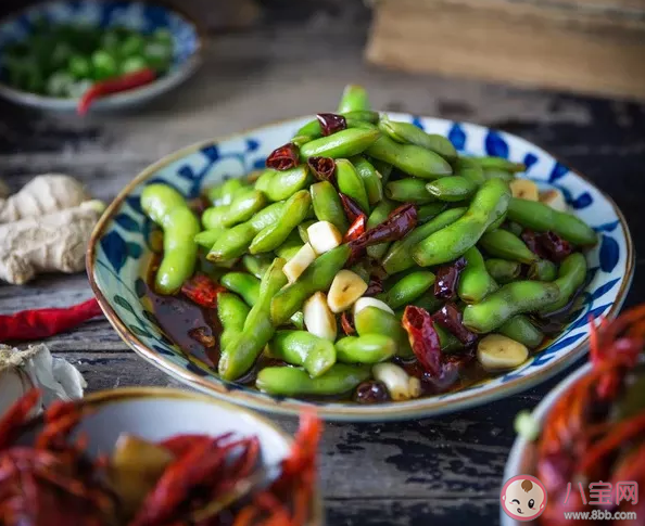 沒煮熟的毛豆吃了會中毒嗎 吃了沒煮熟的毛豆會怎樣 沒煮熟的毛豆吃了會中毒嗎 吃了沒煮熟的毛豆會怎樣