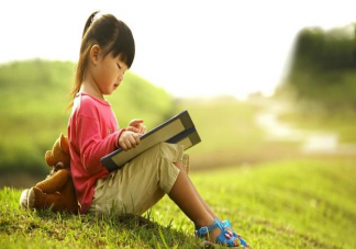 孩子多大可以學(xué)習(xí)古詩(shī)詞 怎么教孩子學(xué)習(xí)古詩(shī)詞