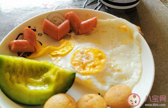 表達吃女兒做的愛心早餐心情說說 女兒做的早餐發朋友圈文案 表達吃女兒做的愛心早餐心情說說 女兒做的早餐發朋友圈文案