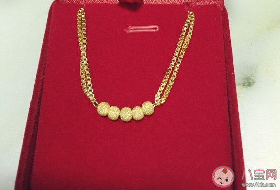 七夕節(jié)收到女兒的禮物心情說(shuō)說(shuō) 感謝女兒七夕送的禮物感慨句子