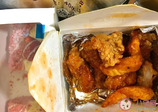 終于吃到螺螄粉和奶茶心情說說 吃到螺螄粉和奶茶發朋友圈文案