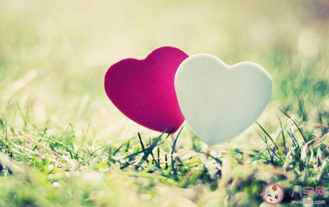 不帶愛字的含蓄表白情話文案大全 ?不帶愛字的七夕朋友圈情話文案 不帶愛字的含蓄表白情話文案大全 ?不帶愛字的七夕朋友圈情話文案