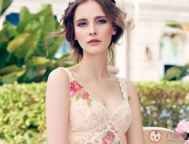 有錢女人和沒錢女人有什么區別 有錢女人vs沒錢女人的差異 有錢女人和沒錢女人有什么區別 有錢女人vs沒錢女人的差異