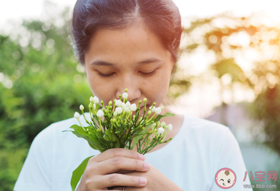 人能利用嗅覺判斷方向嗎 怎么用嗅覺判斷方向
