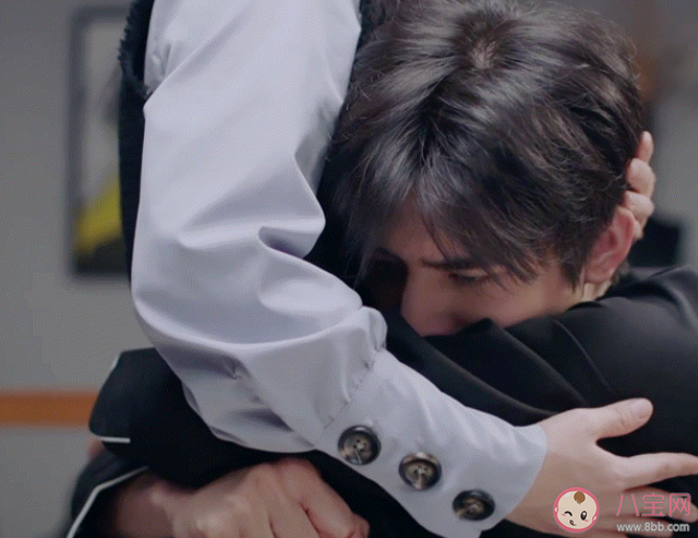 雨水追進了窗潮濕穿在心上是什么歌 《雨》完整版歌詞內容 雨水追進了窗潮濕穿在心上是什么歌 《雨》完整版歌詞內容