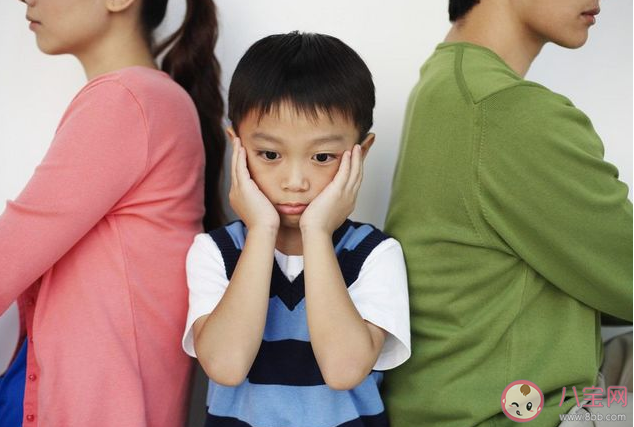 從小家教很嚴(yán)是怎樣的體驗(yàn) 家教嚴(yán)是好事還是壞事