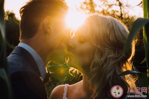 遇到高冷女生怎么搭訕成功率高 萬(wàn)能搭訕破冰技巧