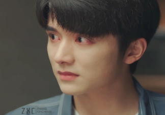 賀子秋是討好型人格嗎 原生家庭對賀子秋的影響有多大