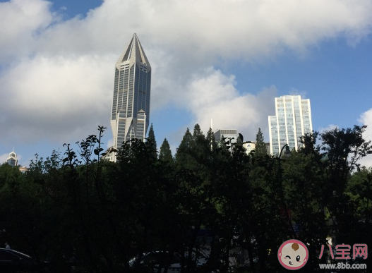 關于8月最后一天發朋友圈的感慨說說 今天8月最后一天心情文案 關于8月最后一天發朋友圈的感慨說說 今天8月最后一天心情文案