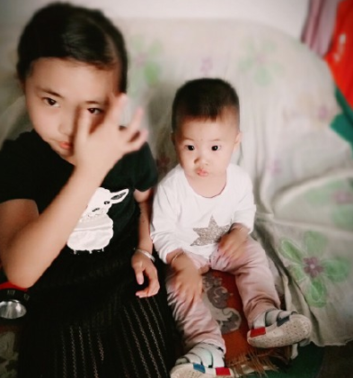 寶貝開學住校了媽媽不舍得的心情句子 孩子開學住宿舍了媽媽心情說說