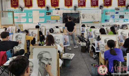 表示回到母校的感慨文案說說 重回母校怎么發朋友圈句子