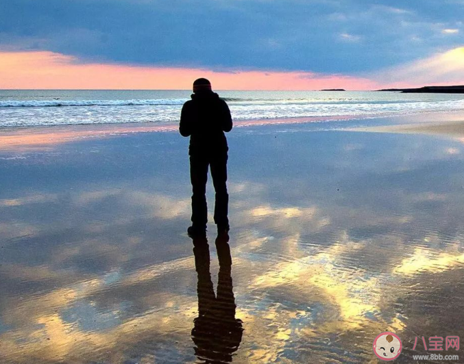 刪掉一個人的所有聯系方式代表真的放下了嗎 真正放下一個人的最好辦法