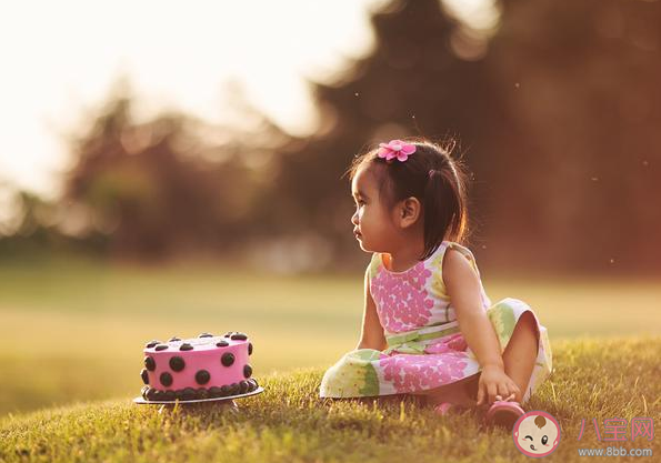 送孩子去上學家長心情說說 送孩子去上學家長心情感慨句子