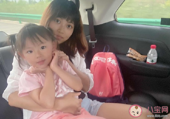 孩子終于去學校了媽媽心情感言 孩子終于去學校的搞笑朋友圈說說 孩子終于去學校了媽媽心情感言 孩子終于去學校的搞笑朋友圈說說