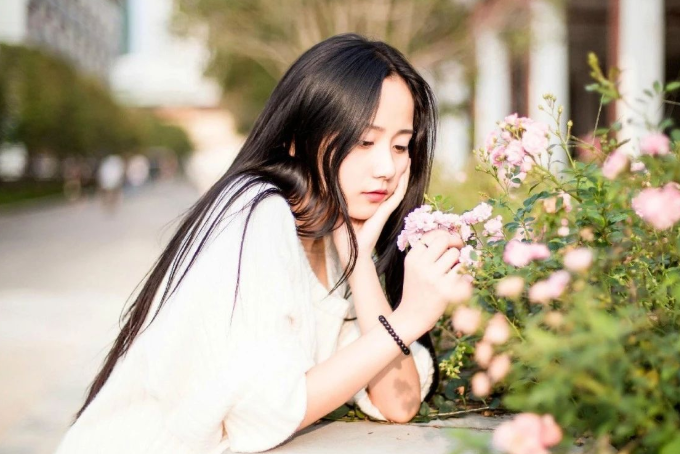 怎么和喜歡的女生聊天找話題 和喜歡的女生聊天沒話題怎么辦 怎么和喜歡的女生聊天找話題 和喜歡的女生聊天沒話題怎么辦