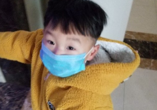 兒子第一次燙頭發的心情說說 兒子燙頭發了朋友圈感言