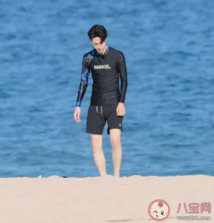 楊迪媽媽把沈騰認成王一博怎么回事 王一博為什么又被叫做耶啵