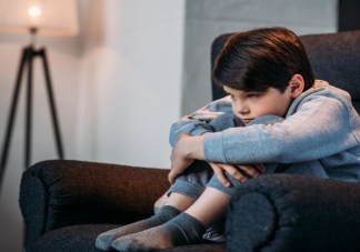 孩子對父母抱怨是好事嗎 父母應該怎么應對孩子的抱怨