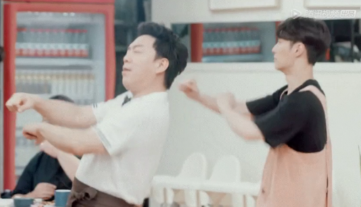 張藝興給黃渤寫感謝信說了什么 給黃渤的感謝信完整內容