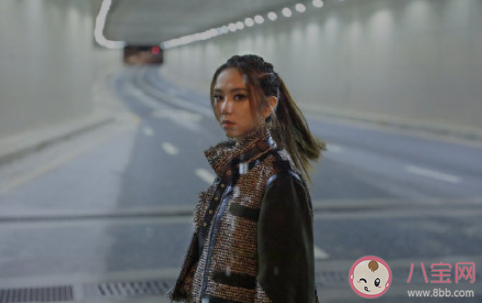 鄧紫棋《孤獨》歌詞是什么 《孤獨》完整版歌詞在線聽歌 鄧紫棋《孤獨》歌詞是什么 《孤獨》完整版歌詞在線聽歌