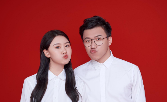 90后同名同姓情侶領(lǐng)證結(jié)婚 和同名同姓的人結(jié)婚是什么體驗(yàn)