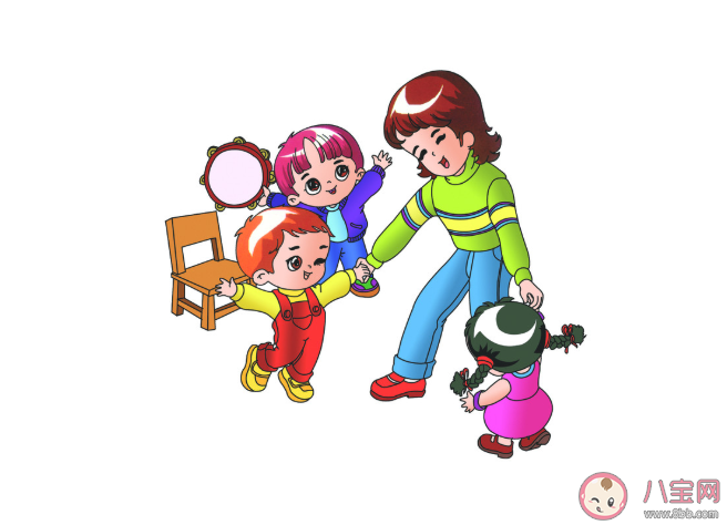 幼兒園的孩子就早戀正常嗎 幼兒園小朋友戀愛家長應(yīng)該怎么辦