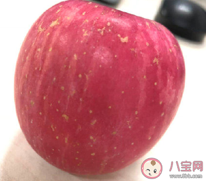 冬天的第一個蘋果朋友圈文案 冬天的第一個蘋果說說句子