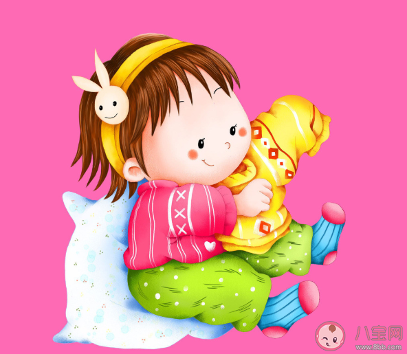 怎么讓孩子戒掉依賴心學會自己穿衣服 教孩子自己穿衣服的技巧 怎么讓孩子戒掉依賴心學會自己穿衣服 教孩子自己穿衣服的技巧