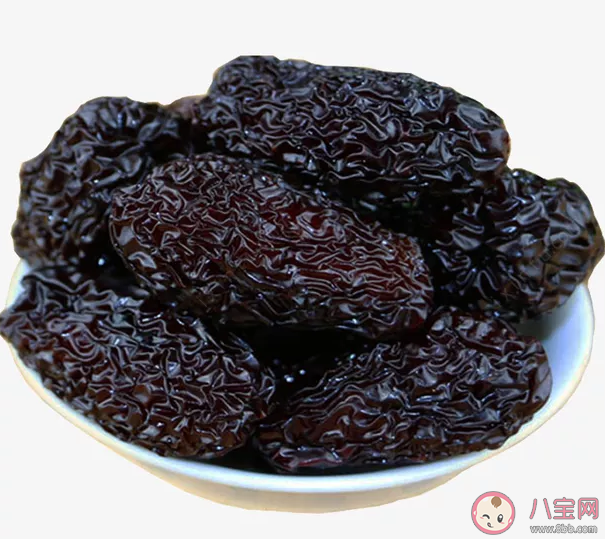 給孩子吃黑棗有什么好處 給孩子吃黑棗要注意什么 給孩子吃黑棗有什么好處 給孩子吃黑棗要注意什么