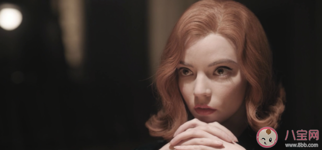 《女王的棋局》里女主老師上課講的文章是什么 Not Waving but Drowning全文內容 《女王的棋局》里女主老師上課講的文章是什么 Not Waving but Drowning全文內容