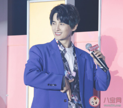 感謝你特別邀請來見證你的愛情是什么歌 《嘉賓》完整版歌詞在線聽歌 感謝你特別邀請來見證你的愛情是什么歌 《嘉賓》完整版歌詞在線聽歌