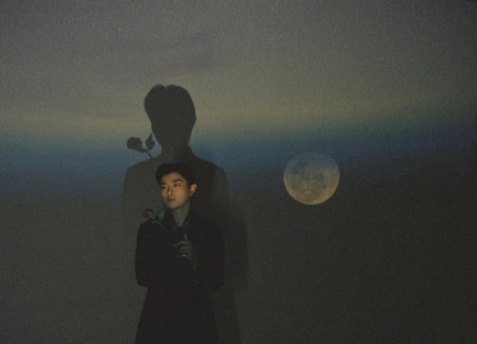 我只想要陪著你漫步月球是什么歌 《漫步月球》完整版歌詞在線聽歌