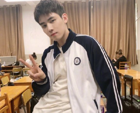 塌房人是什么意思 塌房人是什么梗