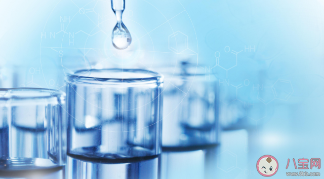 孩子腹瀉脫水喝什么補(bǔ)水 寶寶發(fā)生腹瀉父母要怎么做 孩子腹瀉脫水喝什么補(bǔ)水 寶寶發(fā)生腹瀉父母要怎么做