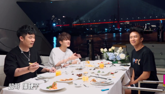 綜藝《哈哈哈哈哈》什么時候更新 《哈哈哈哈哈》有哪些看點