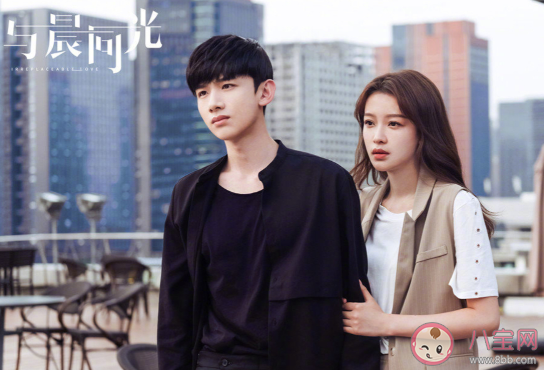 《與晨同光》講述了什么故事 《與晨同光》原著小說結(jié)局是什么